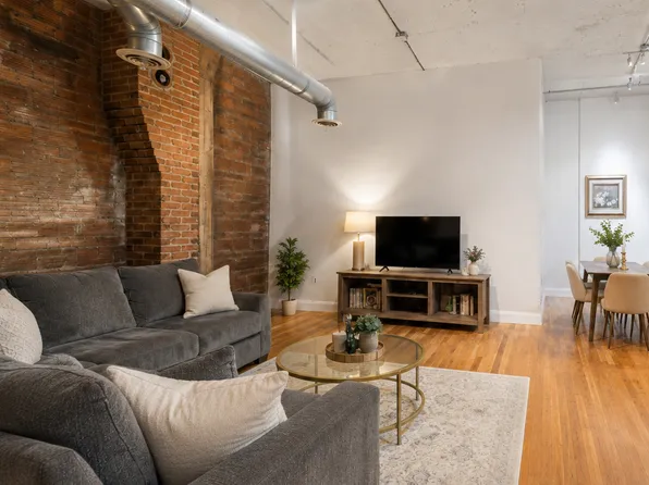 172 Haynes St SW Unit 206, Atlanta, GA 30313