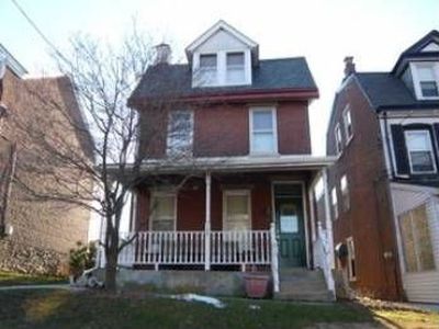 125 W 3rd Ave, Conshohocken, PA, 19428