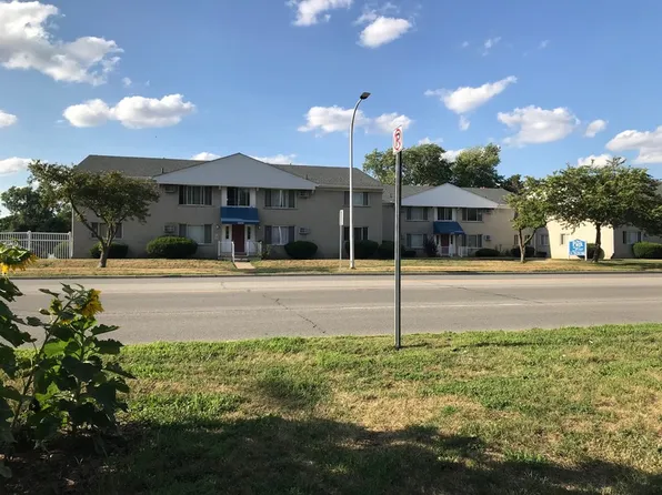 10000 W Nine Mile Rd #3, Oak Park, MI 48237