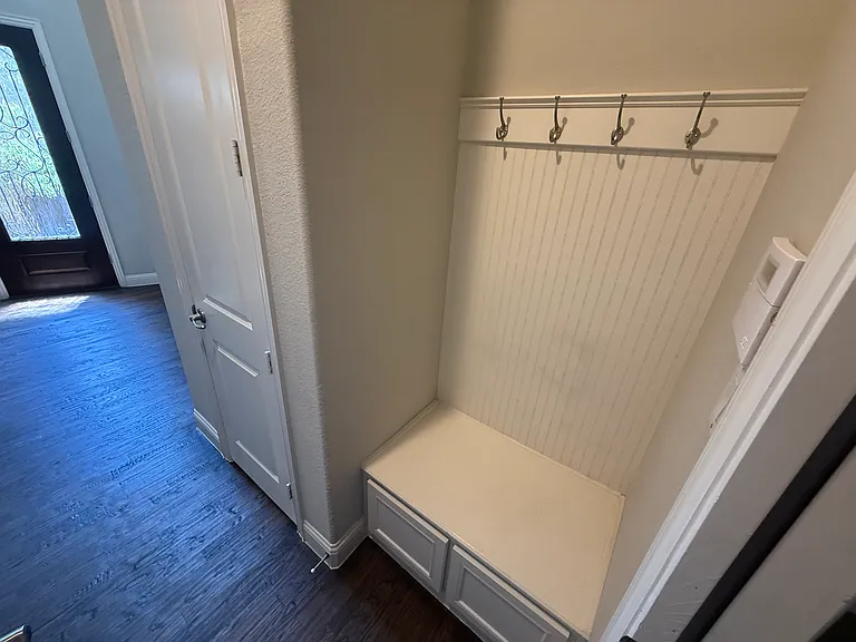 1101 Prairie Ridge Ln — Photo 17