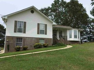 1207 Mallard Dr, Clanton, AL 35045