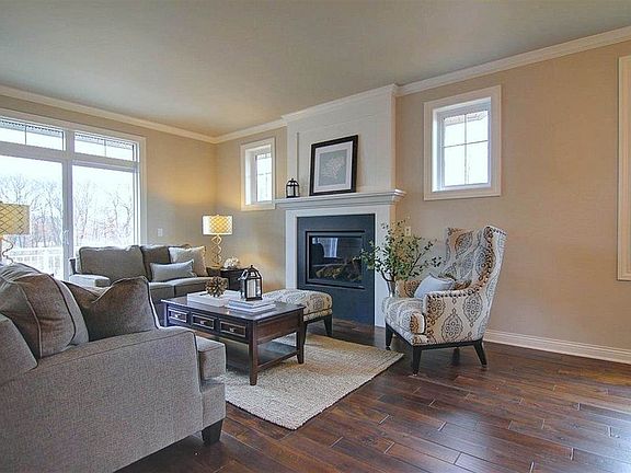 2nd image of 8227 Mill Creek Dr #23