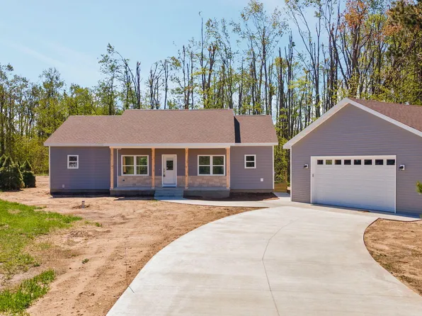 721 Krystal Meadow Ln, Gaylord, MI 49735