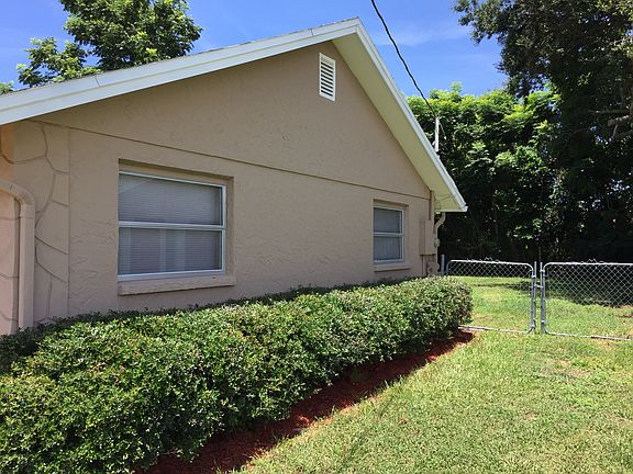 5th image of 15903 Adobe Dr