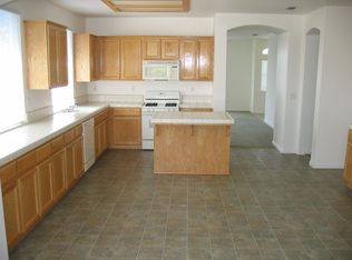 921 Wheat Ct, Tracy, CA 95377