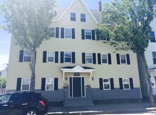 135 Spruce St APT 2, Manchester, NH 03103