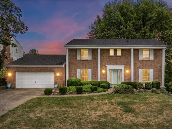 451 McClelland Rd, Canonsburg, PA 15317