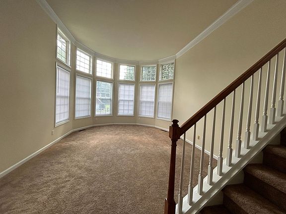 5th image of 510 Virginia Park