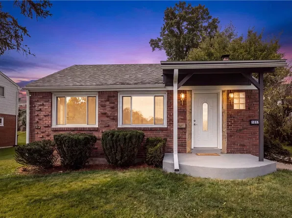 1017 Girard Rd, Pittsburgh, PA 15227