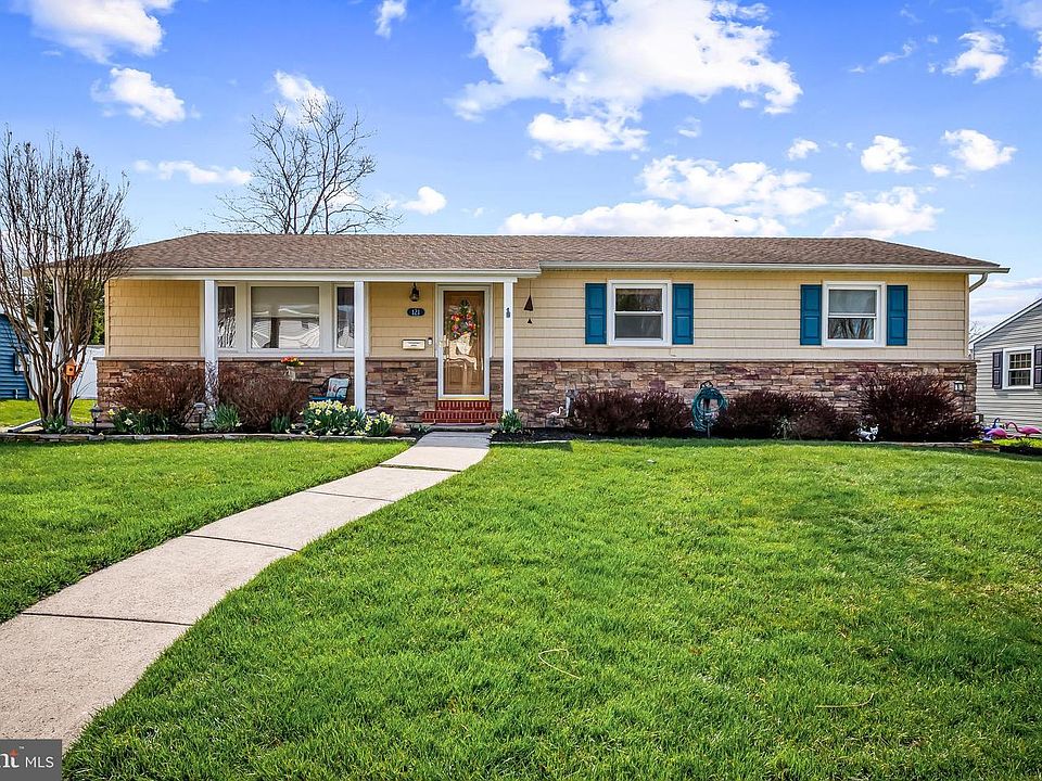 1st image of 121 Gothard Rd