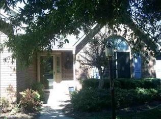 106 Windsor Oaks Ct, Greenwood, SC 29649