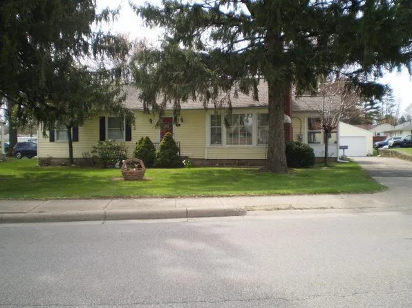 1281 W Main St, Newark, OH 43055