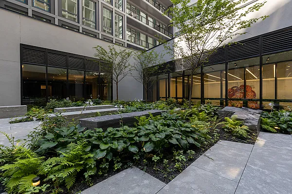 Rented by BLU Real Estate | media 40
