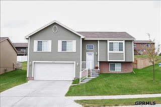 1st image of 6002 S 191st St