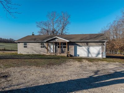 19933 Highway C, Lebanon, MO, 65536