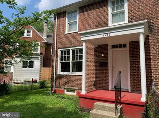 2956 W Octagon Rd, Camden, NJ 08104