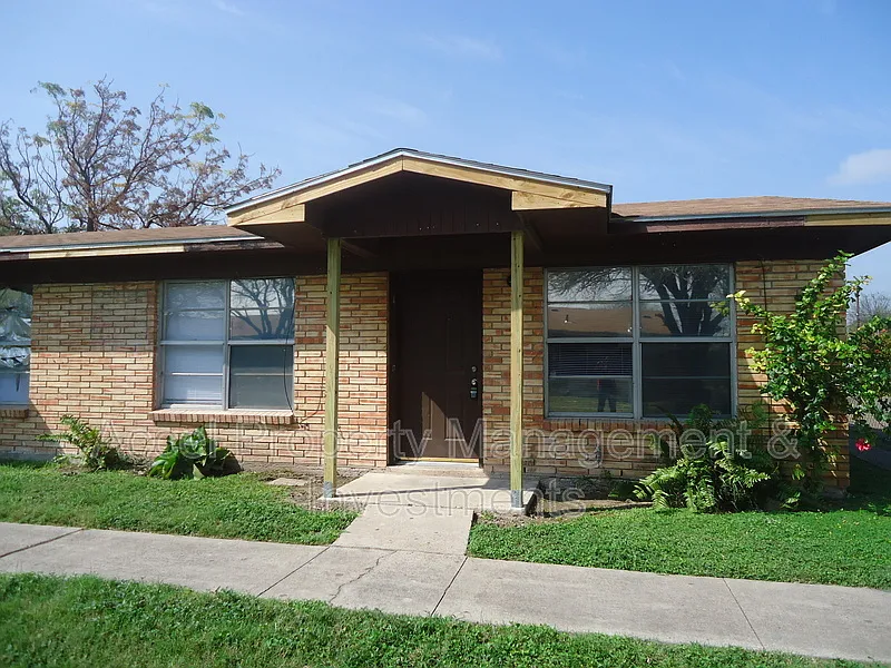 2409 Gumwood Ave #1