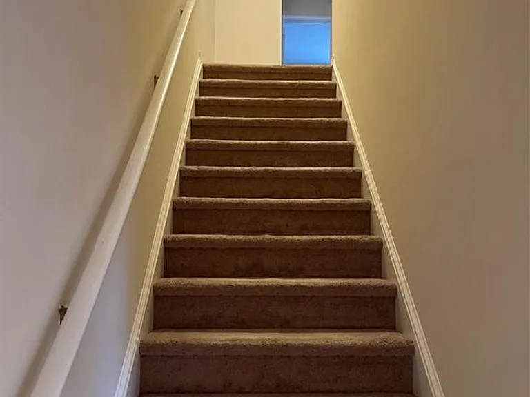 1615 Oak Leaf Dr NW — Photo 17
