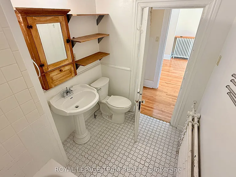 14 Galt St #2 — Photo 14
