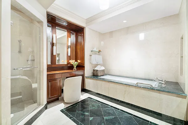 Sold by Compass | media 5