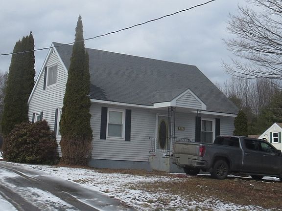 2nd image of 413 Cushman Rd