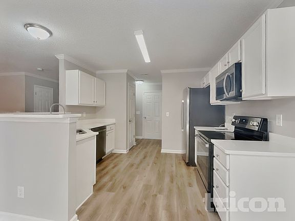 5th image of 6231 Creekbrooke Ct
