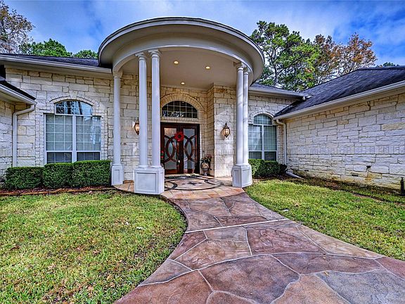 4th image of 9526 Deer Path Ln
