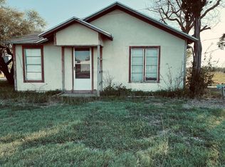 411 E Murchison Ave, Eldorado, TX 76936