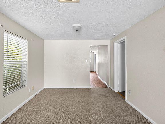 4th image of 3502 Europa St