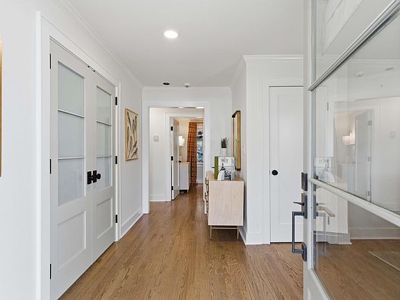 5th image of 1507 Kathryn St