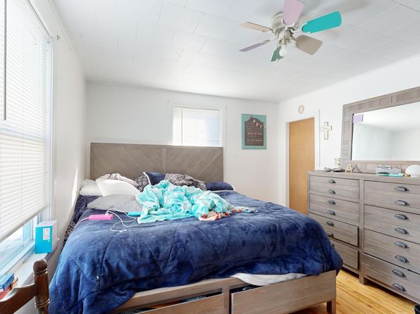 lewiston-maine-120628222 picture