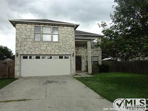 4th image of 8218 Club Meadow Dr