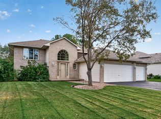 9509 Dogwood Ave N, Brooklyn Park, MN 55443