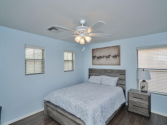 4th image of 3849 E Battala Ave