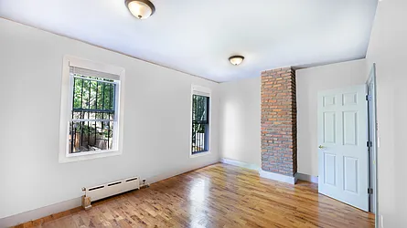 Rented by OnePoint Real Estate Group