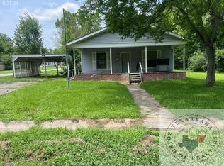 902 E Rd #E, Hope, AR 71801