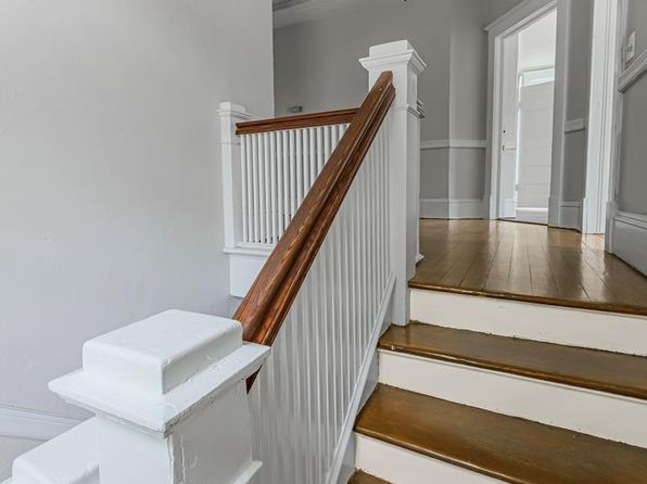 218 N Central Ave APT C