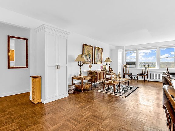 4th image of 4555 Henry Hudson Pkwy APT 1101
