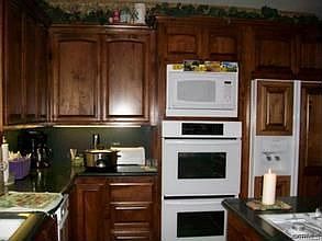 5th image of 26600 Kalmia Ave