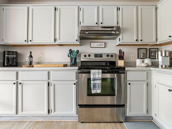 Fully stocked kitchen