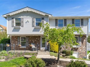 261 Whitehaven Dr, Gibsonia, PA 15044