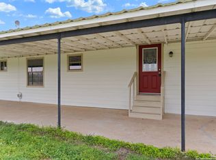 1550 Dugosh Rd, Pleasanton, TX 78064