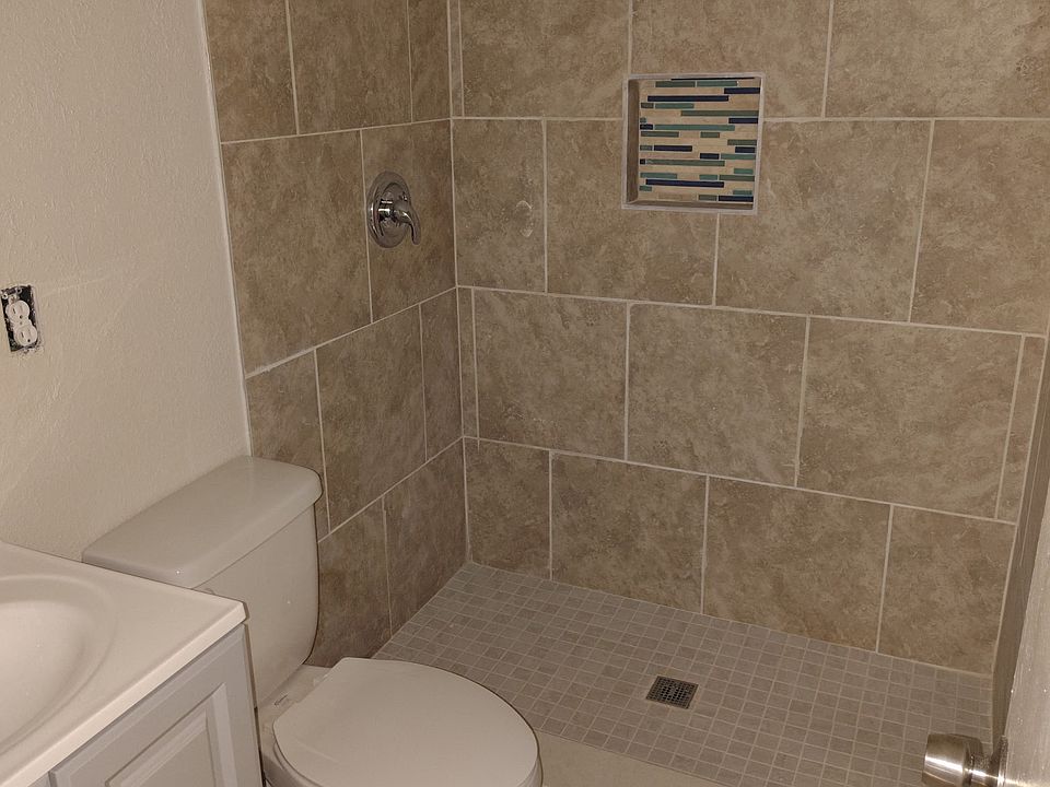 2nd image of 7301 Perugia Ave