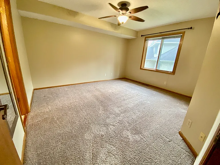 8626 Seasons Ct — Photo 10