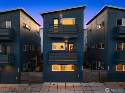 12038 33rd Avenue NE, Seattle, WA, 98125