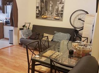 3082 35th St APT 1F, Astoria, NY 11103