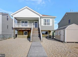 122 E Delaware Dr, Little Egg Harbor, NJ