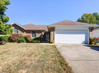 216 S Duke Ave, Springfield, MO 65802