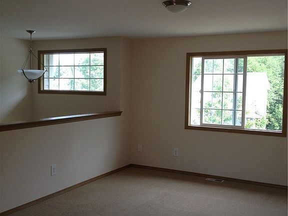 3rd image of 7718 61st St NE