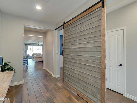 4th image of 18372 W Southgate Ave